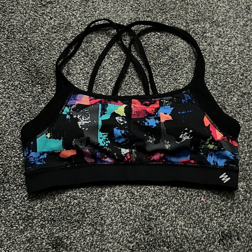 Women’s sports bra